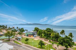 Absolute Strand Oceanfront | Views • Pool - 6