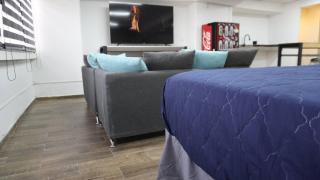 Modern Loft King Bed, Wifi Smart Lock - 4
