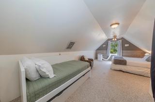 Studio Loft Near Yosemite with Kitchenette - 5