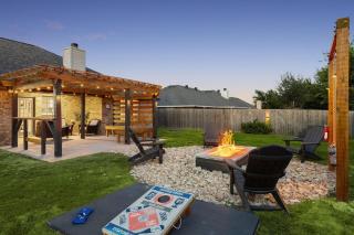 Smart Home with Alexa Backyard - 8