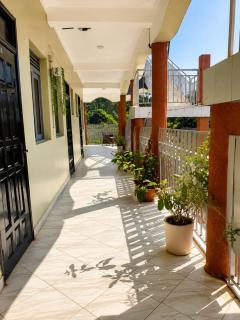 Noaz Hotel - 1