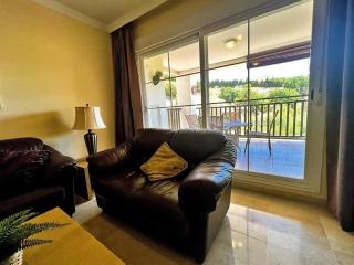 Spacious 3-Bedroom Apartment with Padel and Free Parking - 7