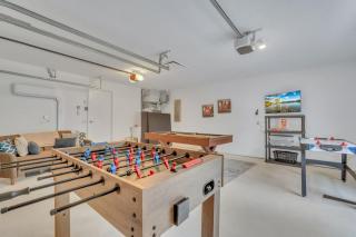 Savannah 5BR Pool, Jacuzzi, Firepit, Sports, Games - Savannah - 4