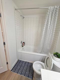 Private 1Bed suite in a central location to WEM & YEG - 2