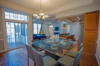 Spacious 5BR Family Retreat NOVA Free Parking - 9