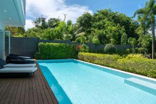 Modern 4BR Villa with Private Pool & Mountain Views - 9