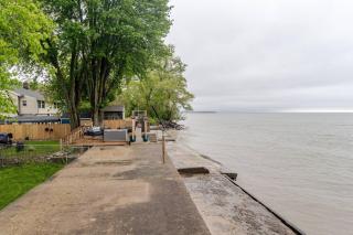 Peaceful Lakefront Living Breathtaking 3-BR Home - 3