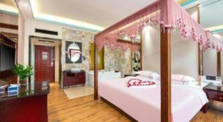 Yiwu Jane Eyre Love Nest Hotel - 9