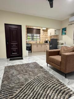 Coconut Gardens Apartments - 7