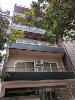 The Lodgers Luxury 2 BHK Apartment Near Sector 42 Gurugram - 8