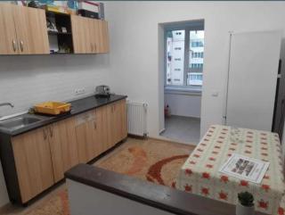 Inchiriez un dormitor matrimonial in apartament - 1