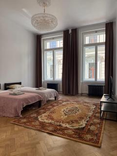 Panoramic apartment on Beryndy 3 - 6