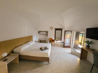 Palazzo Ducale Mongió - Historic B&B - 9