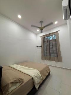 Julia Inn - Bungalow - 6