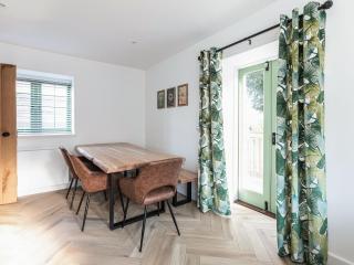 Suncrest Cottage - Ukc9942 - 7