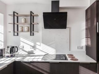 Suncrest Cottage - Ukc9942 - 3