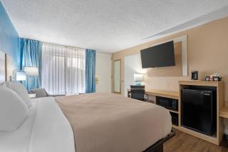 Quality Inn & Suites Conference Center - 1