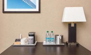 Radisson Hotel Winnipeg Downtown - 1