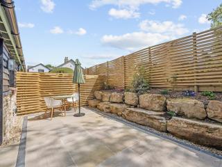 Solstice Stables - Ukc9940 - 7