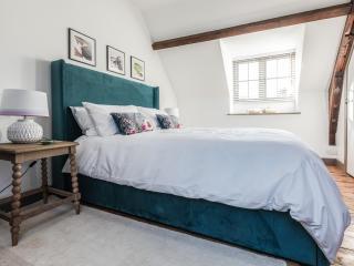 Solstice Stables - Ukc9940 - 8