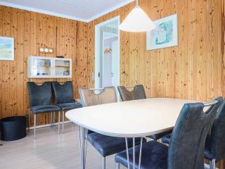 6 person holiday home in Aakirkeby - 2