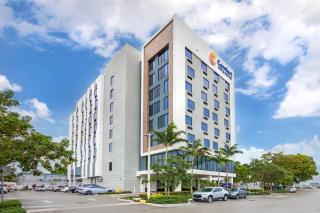 Comfort Inn & Suites Miami International Airport - 9