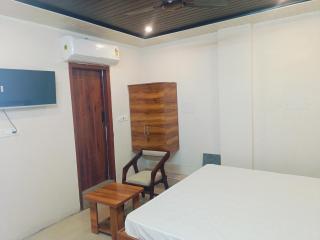 royal inn guest house - 6