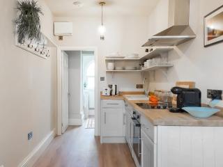 The Nook - Ukc9987 - 6