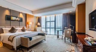 Zhangjiagang Zhonglian GDH International Hotel - 4