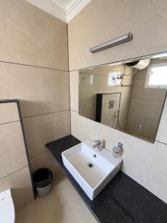 Luxurious 2 Bedroom Apartment in Srinagar - 2