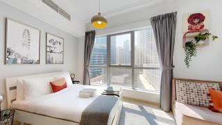Vacationer Holiday Homes I Spacious Studio l Bright & Airy l Dubai Marina - 3