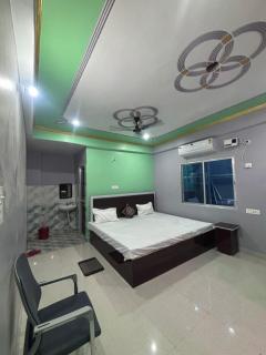 Hotel Laxmi Inn - 5