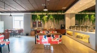 James Joyce Coffetel Shenyang North Railway Station Qishan Road Metro Station - Shenyang - 1