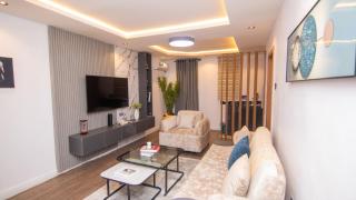 Emperor Suites - 0