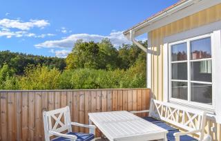 1 Bedroom Pet Friendly Home In Trensum - 9