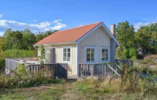 1 Bedroom Pet Friendly Home In Trensum - 0