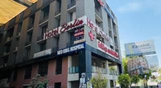 Hotel Berlin Gandhinagar - 4