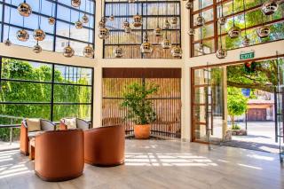 Lavendish Beach Resort - 6