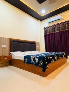 Grihalaxmi Paying Guest House - 8