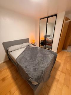 Cozy City Center 1 Bedroom Flat - 8