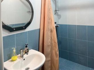 Charle Central House - 2