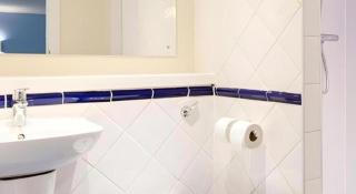 Travelodge Birmingham Sheldon - 3