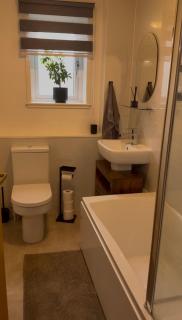 Cozy City Center 1 Bedroom Flat - 5