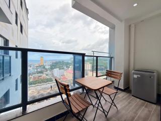 The SeaGate Suite - 3
