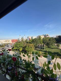 Stylish 1-bed in Central Shkoder Sleeps 4 - 4