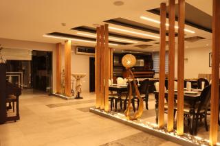 Beauty Inn - 1