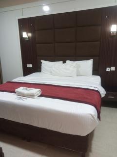 Fourways Hotel - 4