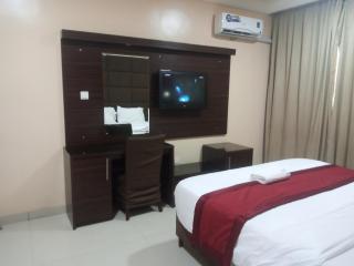 Fourways Hotel - 3