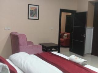 Fourways Hotel - 1