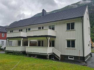 Sentralt på Rjukan Leilighet 2 - 1
